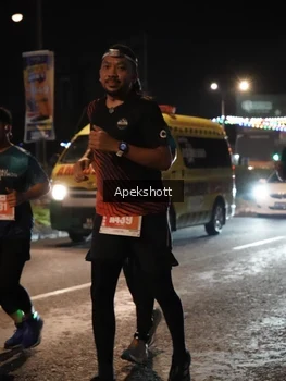 Runner Photo 4359752