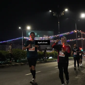 Runner Photo 4359774