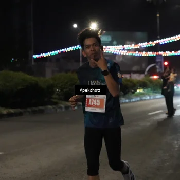 Runner Photo 4359864