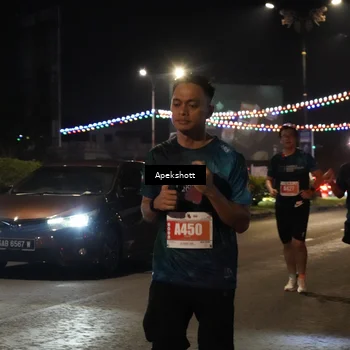 Runner Photo 4359866