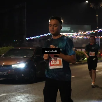 Runner Photo 4359867