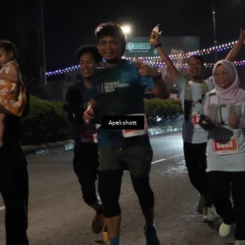 Runner Photo 4359880