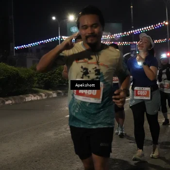 Runner Photo 4359883