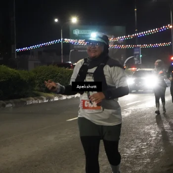 Runner Photo 4359893