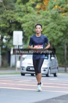Runner Photo 43599