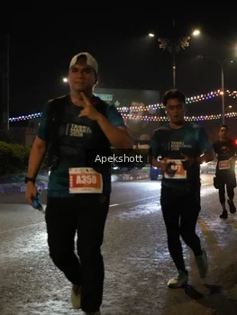 Runner Photo 4359905