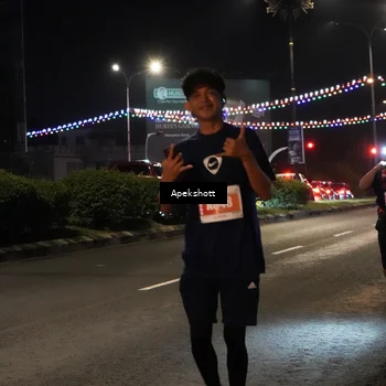 Runner Photo 4359918
