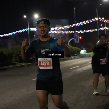 Runner Photo 4359956