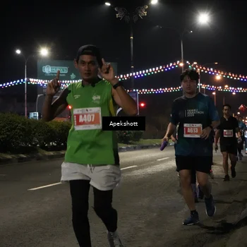 Runner Photo 4359980