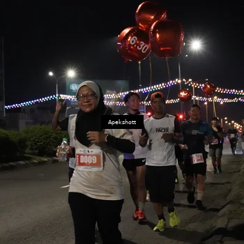Runner Photo 4359992