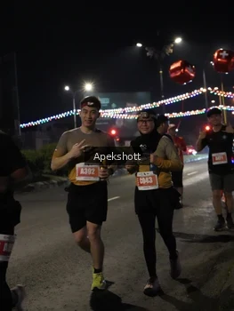 Runner Photo 4360006