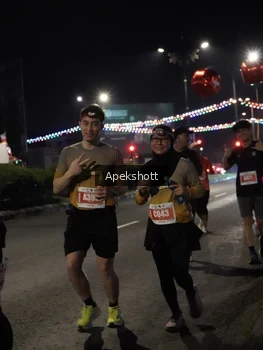 Runner Photo 4360009