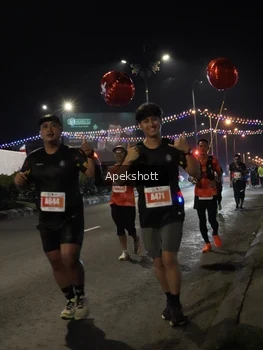 Runner Photo 4360010