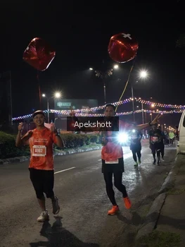 Runner Photo 4360017