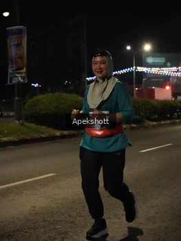 Runner Photo 4360043