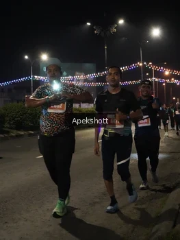 Runner Photo 4360050