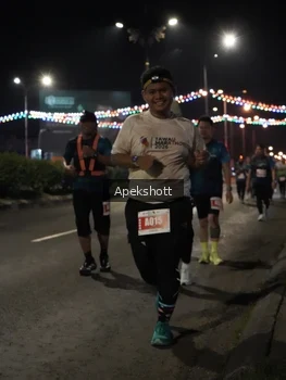 Runner Photo 4360084