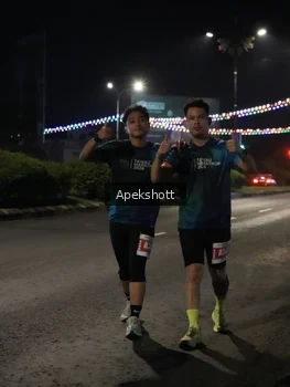 Runner Photo 4360091