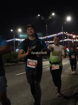 Runner Photo 4360095