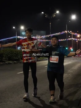 Runner Photo 4360110