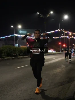 Runner Photo 4360159