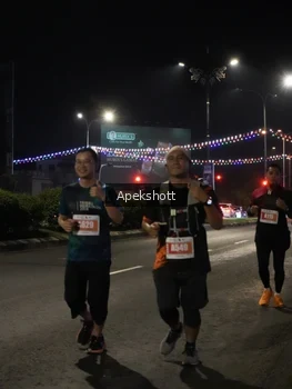 Runner Photo 4360169