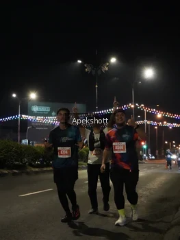 Runner Photo 4360173