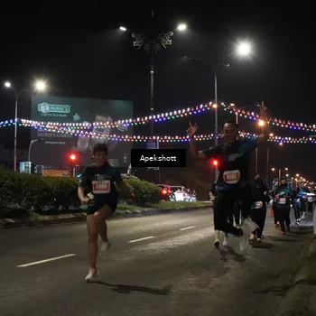 Runner Photo 4360178
