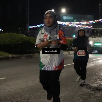 Runner Photo 4360205