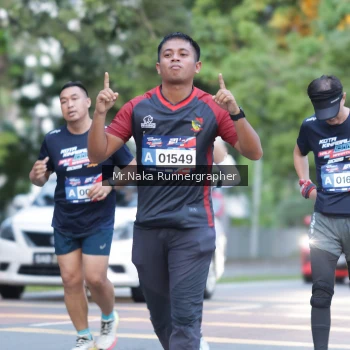 Runner Photo 43605