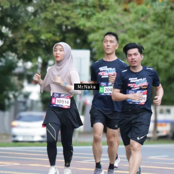 Runner Photo 43615