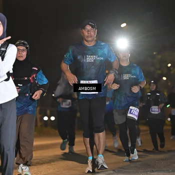 Runner Photo 4364342