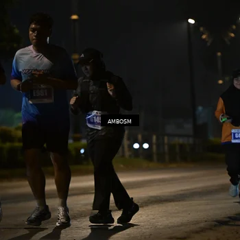 Runner Photo 4364352