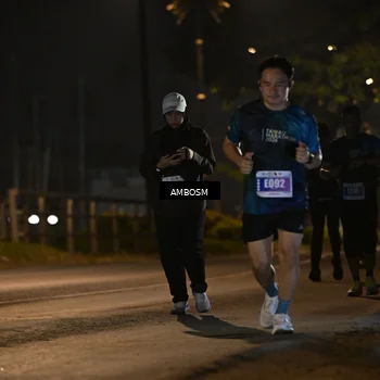 Runner Photo 4364372