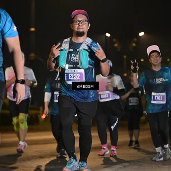 Runner Photo 4364430