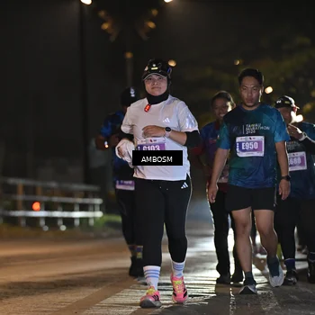 Runner Photo 4364496