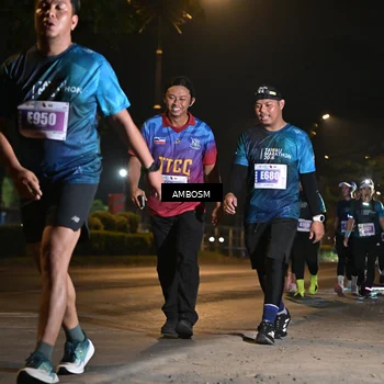 Runner Photo 4364512