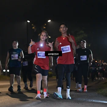 Runner Photo 4364612