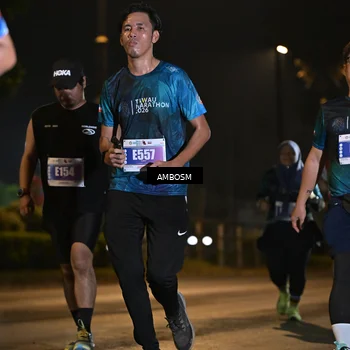 Runner Photo 4364693