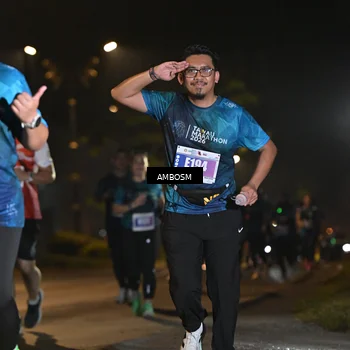 Runner Photo 4364698