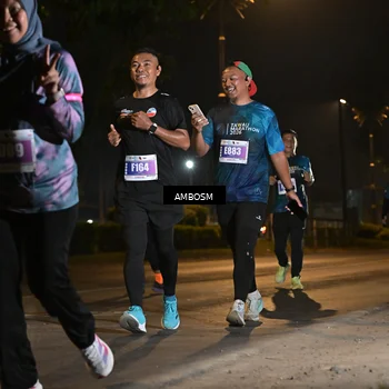Runner Photo 4365025