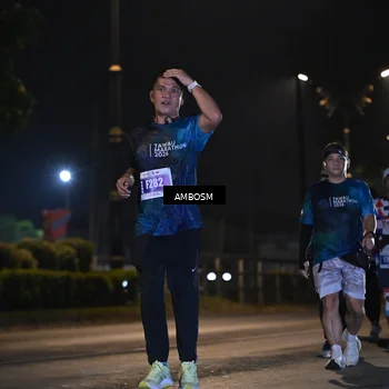 Runner Photo 4365035