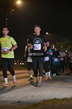 Runner Photo 4365090