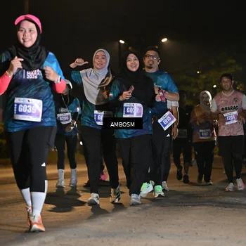 Runner Photo 4365106