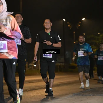 Runner Photo 4365140