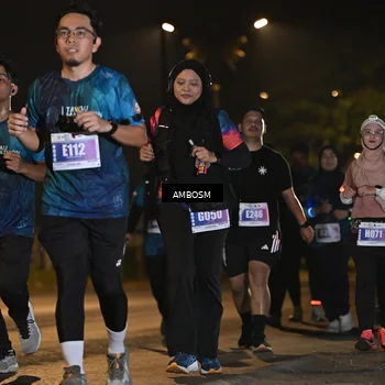 Runner Photo 4365174