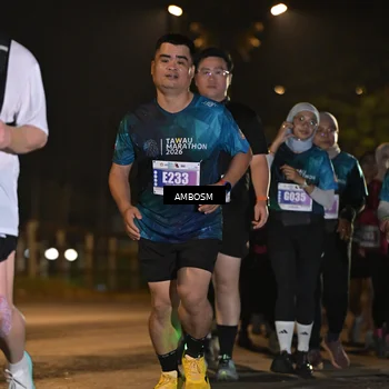Runner Photo 4365302
