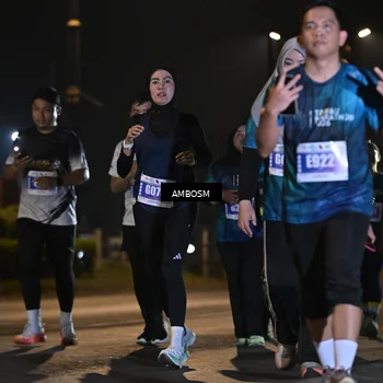 Runner Photo 4365356