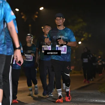 Runner Photo 4365363