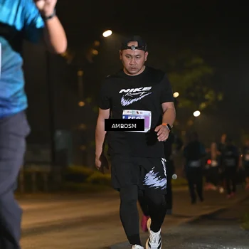 Runner Photo 4365371